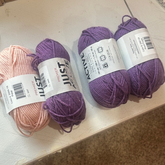 SET Premier Just Active Yarn Set - Peach and Violet - Picture 1 of 3